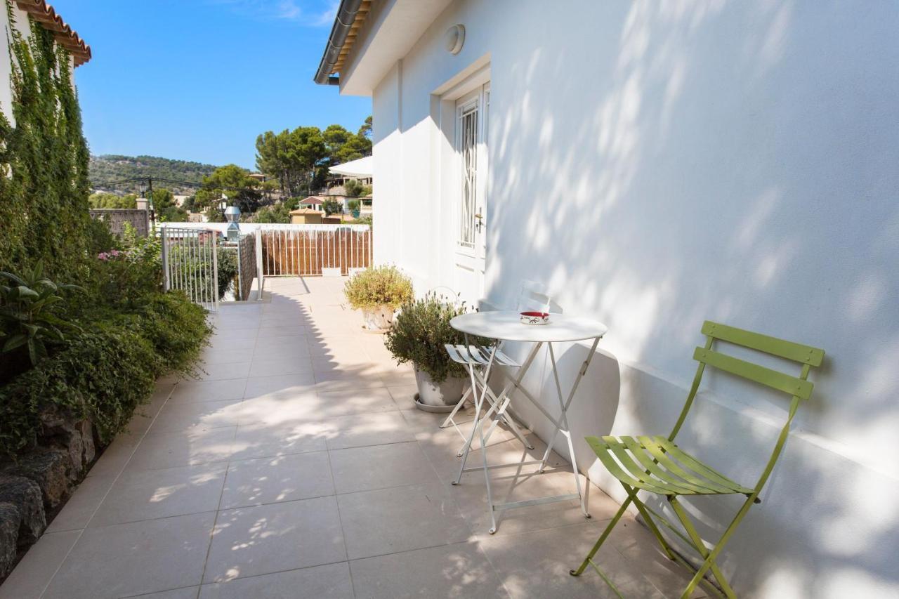 Jodie Villa Soller